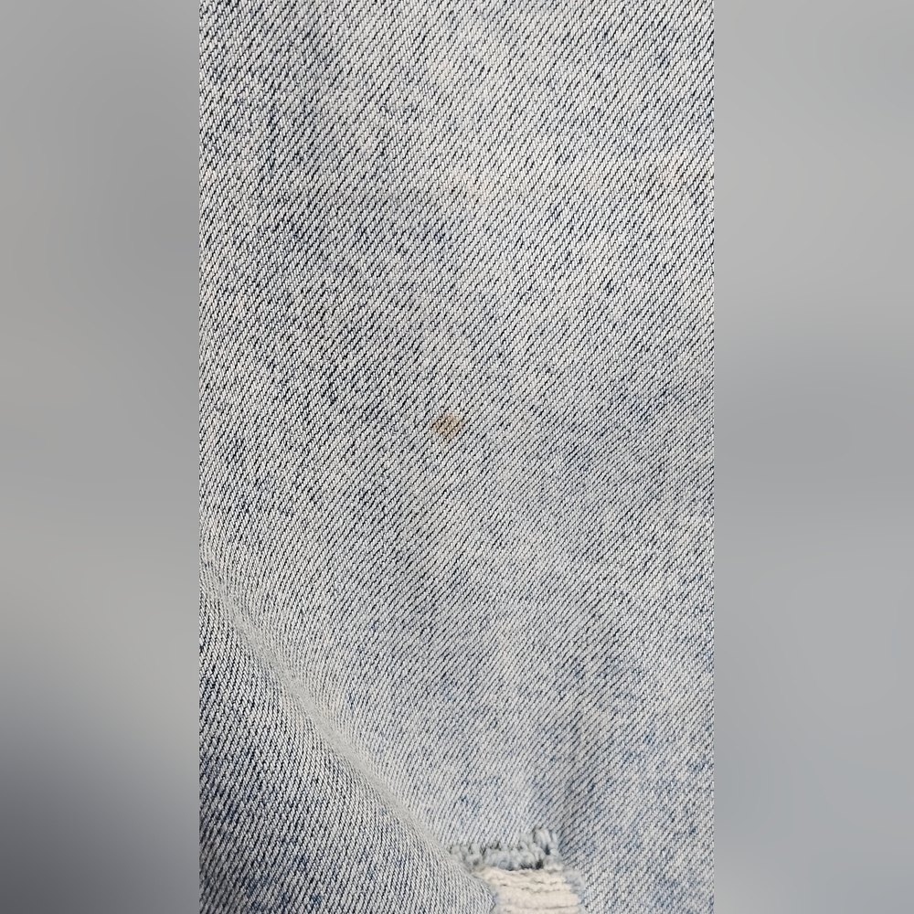 Levis Wedgie Straight Women's Distressed Jeans - Picture 3 of 4